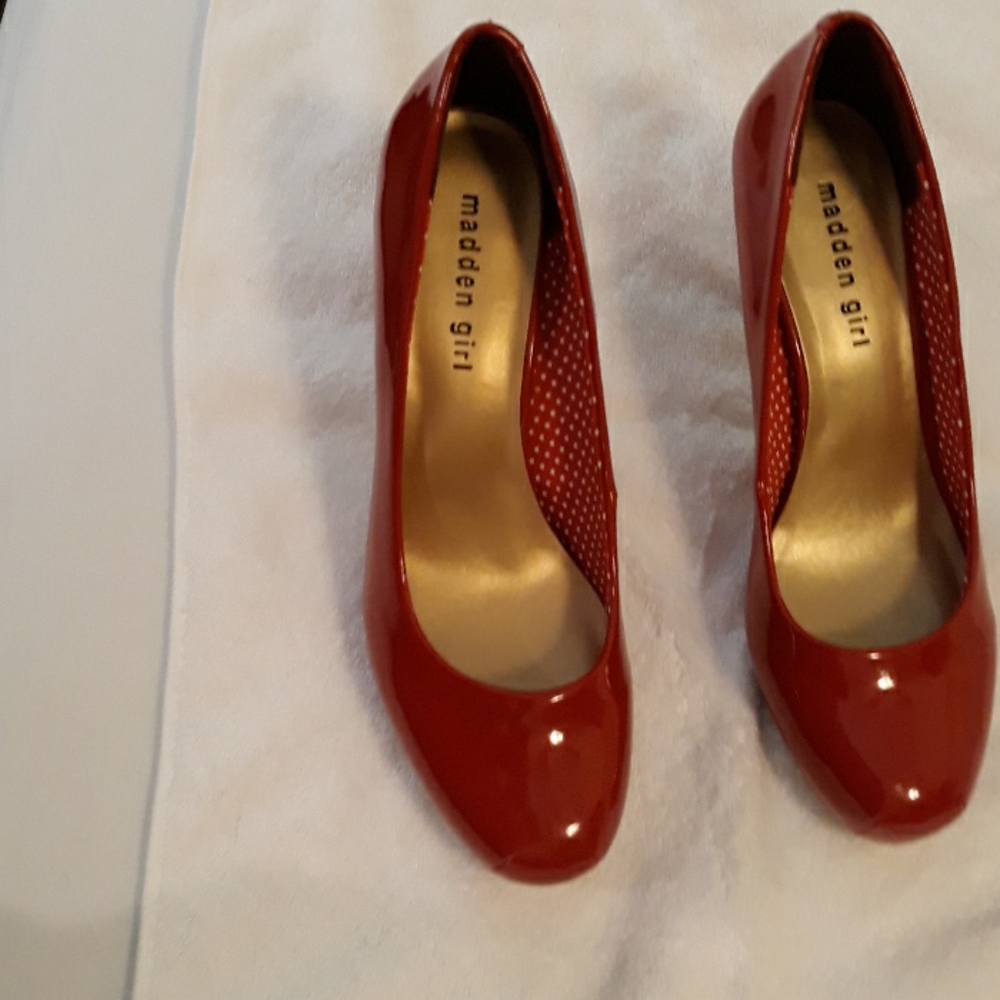 Steve Madden